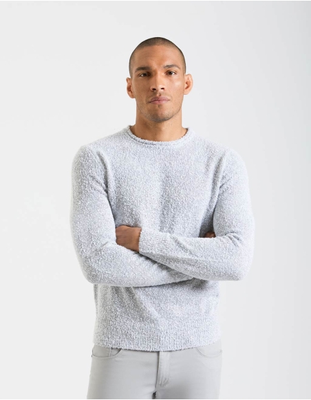 Pullover with embossed texture