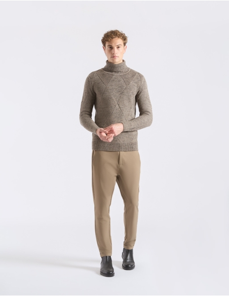 Pantaloni chino in nylon