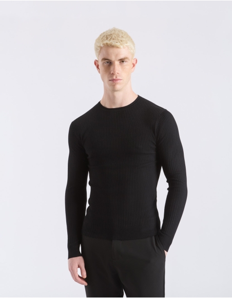 Ribbed viscose crew neck sweater