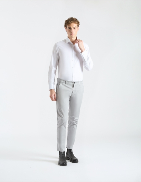 Pantaloni chino  in cotone