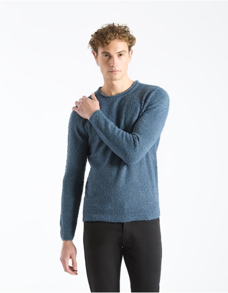 Pullover with embossed texture