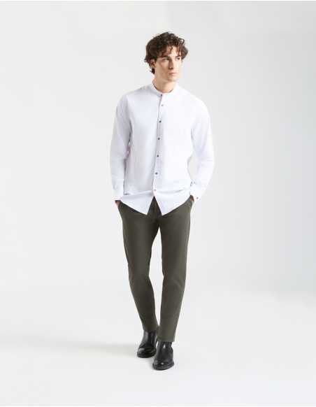 Pantaloni chino in cotone